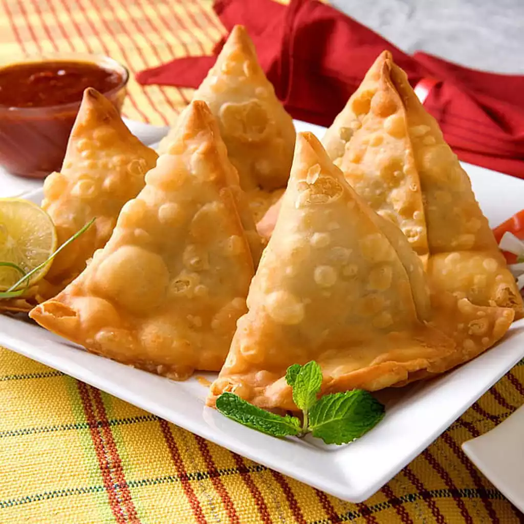 Samosa Recipe Punjabi, Aloo Samosa Recipe - Yummy Indian Kitchen